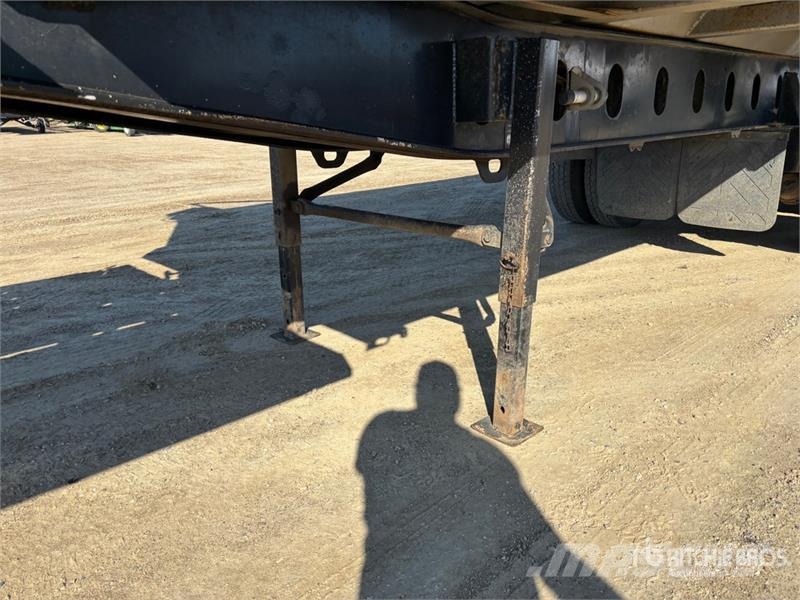 Arnes 31 ft Tri/A End Dump Trailer Самоскиди