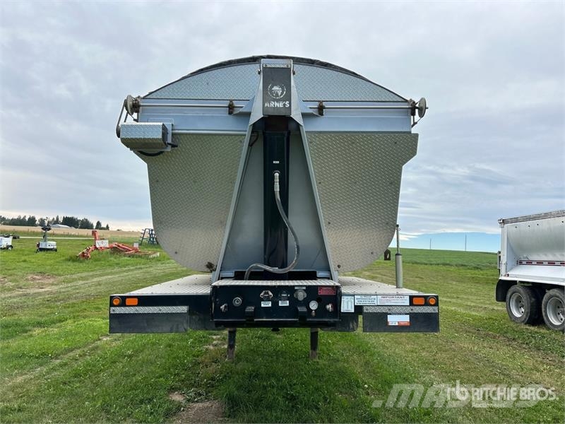Arnes 33 ft Tri/A End Dump Trailer Kipper
