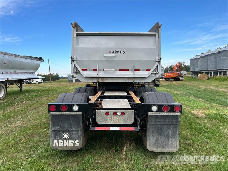 Arnes 33 ft Tri/A End Dump Trailer Kipper