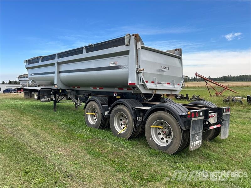 Arnes 33 ft Tri/A End Dump Trailer Kipper