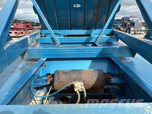 Arnes 36 ft Tri/A Belly Dump Trailer Kipper