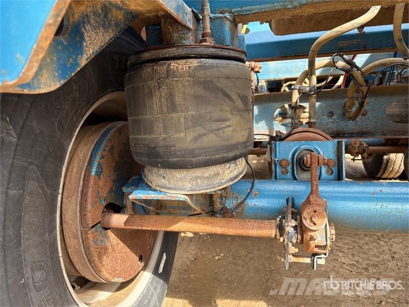 Arnes 36 ft Tri/A Belly Dump Trailer Kipper