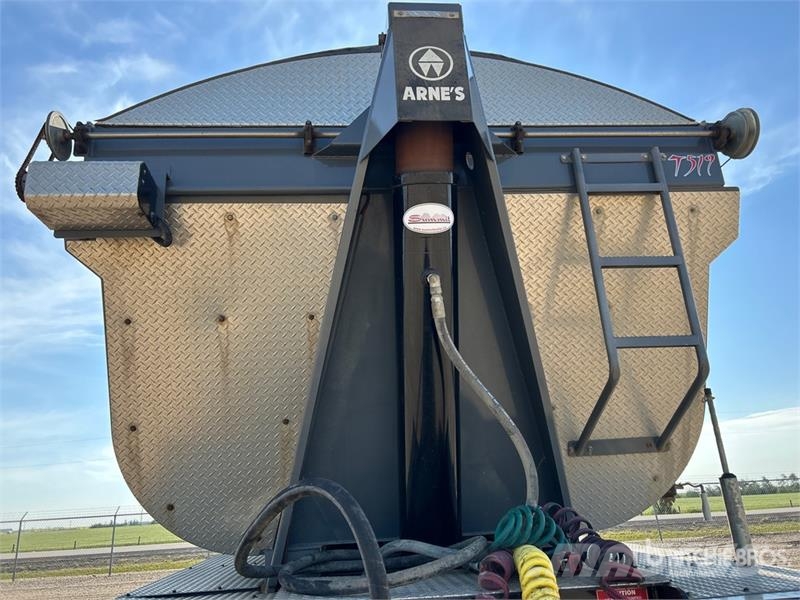 Arnes 374 TR Tri/A Sliding Trombone End Dump Trailer Remorque benne