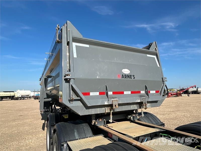 Arnes 374 TR Tri/A Sliding Trombone End Dump Trailer Remorque benne