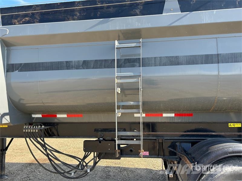 Arnes 374 TR Tri/A Sliding Trombone End Dump Trailer Remorque benne