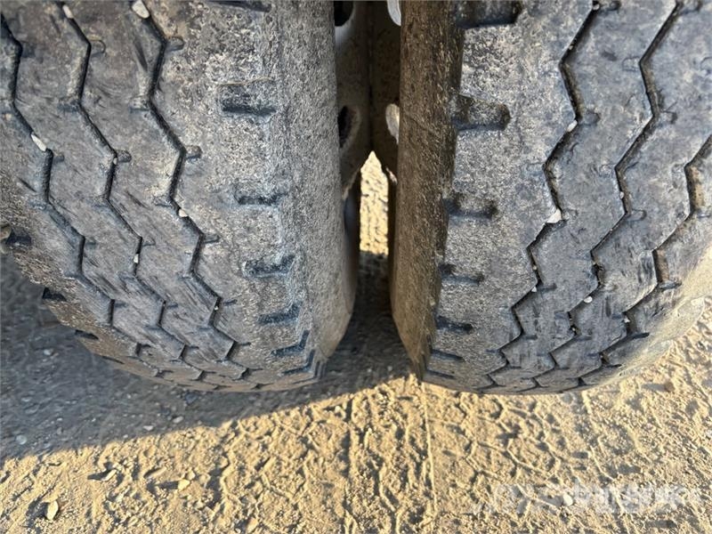 Arnes lead 20 ft Super B-Train Lead Side Dump Trailer Tippsläp