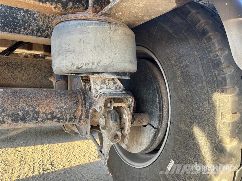 Arnes lead 20 ft Super B-Train Lead Side Dump Trailer Tippsläp