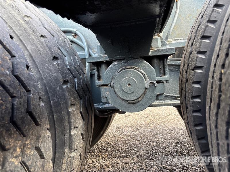 Arnes Lowboy 16 16-Wheel Lowboy Trailer Caricatore basso