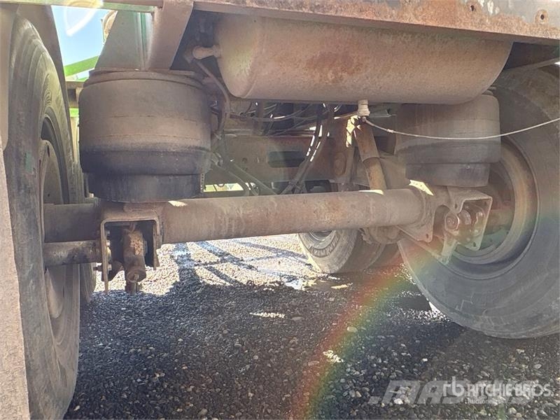 Arnes Quad/A Pup End Dump Trailer Reboques basculantes