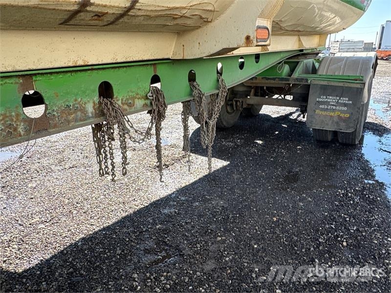 Arnes Quad/A Pup End Dump Trailer Reboques basculantes