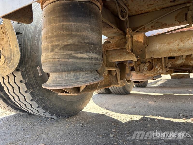 Arnes Tri/A Heavy Spec Lowboy Trailer Góndola de cama rebajada