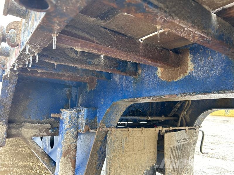 Arrow 40 t Tri/A 52 ft - 60 ft Extendable Trombone Step Low loaders
