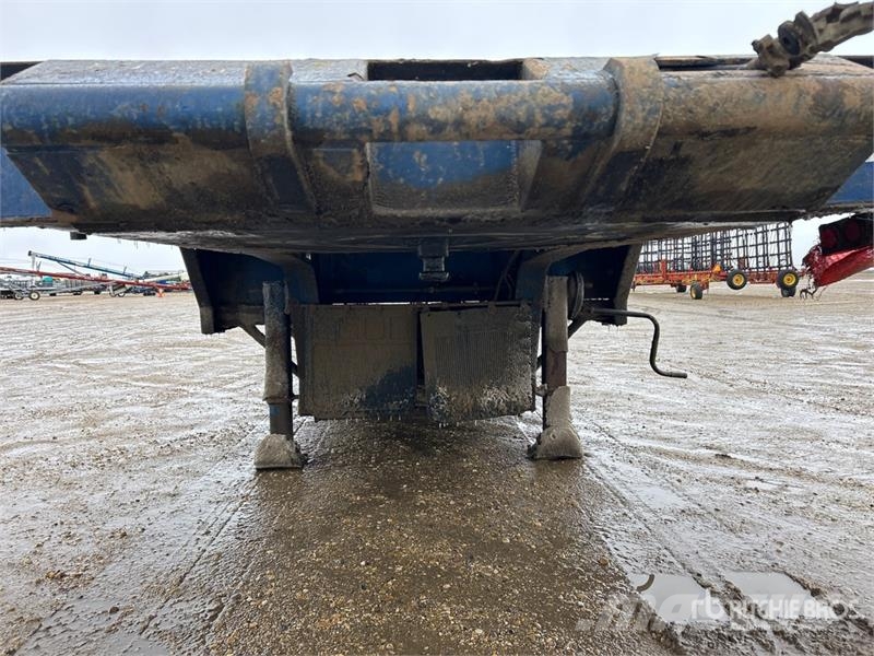 Arrow 40 t Tri/A 52 ft - 60 ft Extendable Trombone Step Low loaders