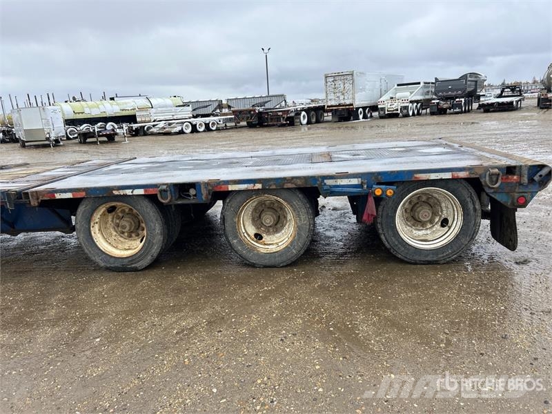 Arrow 40 t Tri/A 52 ft - 60 ft Extendable Trombone Step Low loaders