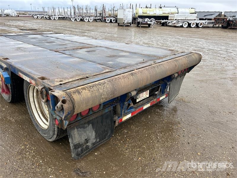 Arrow 40 t Tri/A 52 ft - 60 ft Extendable Trombone Step Low loaders