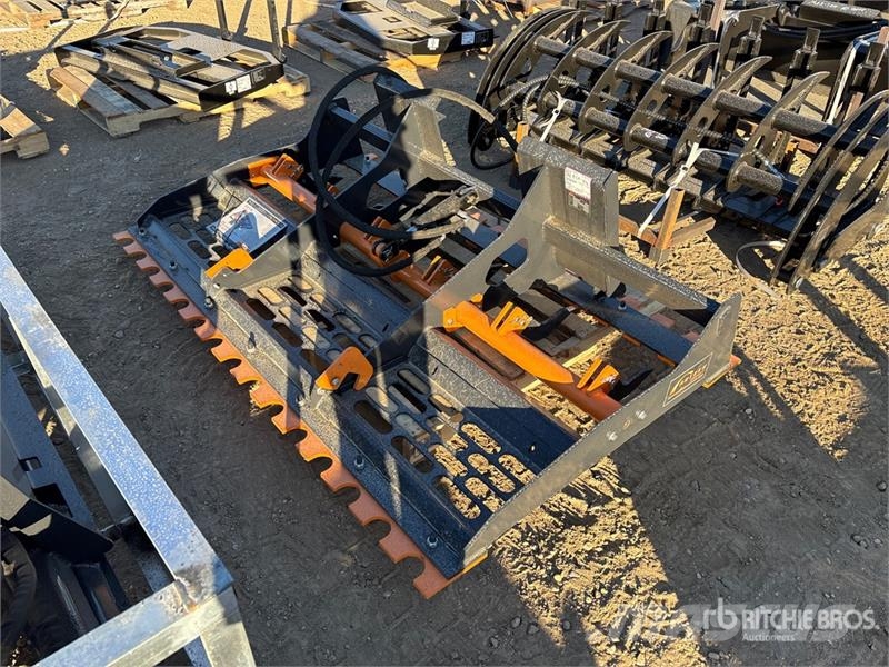 Arteer HLP-78W 78 in Hydraulic Skid Steer Landplane (Unus 필드 드래그