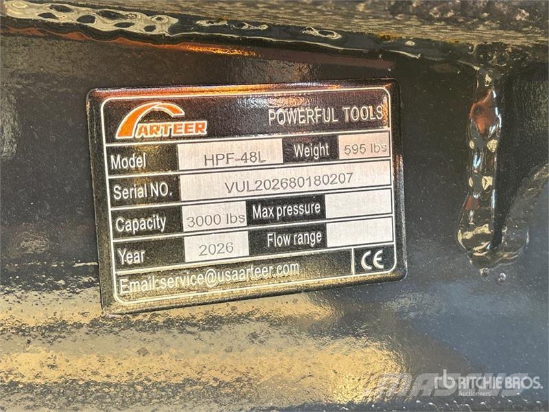 Arteer HPF-48L 48 in Hydraulic Skid Steer Forks (Unused) Gabeln