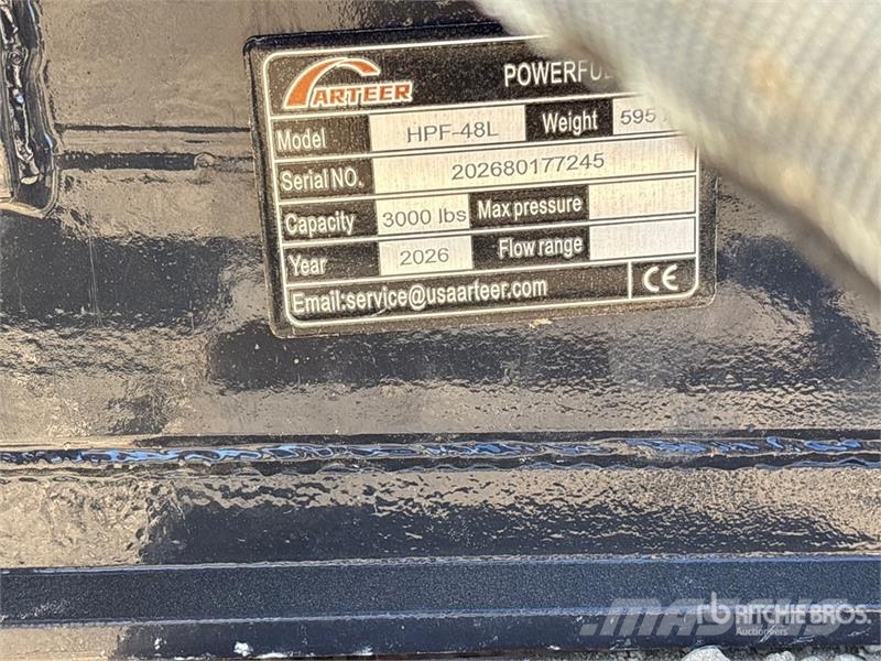 Arteer HPF-48L 48 in Hydraulic Skid Steer Forks (Unused) Pallgafflar