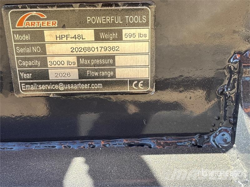 Arteer HPF-48L 48 in Hydraulic Skid Steer Forks (Unused) Garfos
