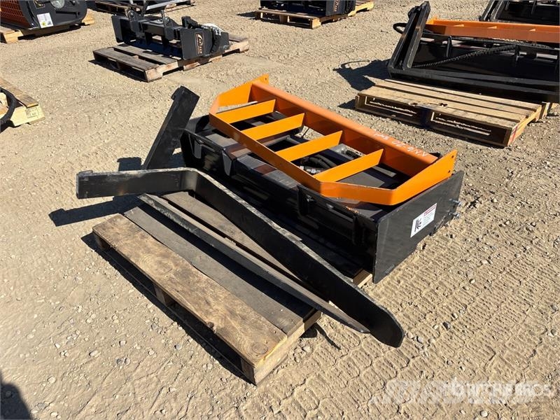 Arteer HPF-48L 48 in Hydraulic Skid Steer Forks (Unused) Pallgafflar