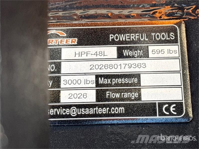 Arteer HPF-48L 48 in Hydraulic Skid Steer Forks (Unused) Garfos
