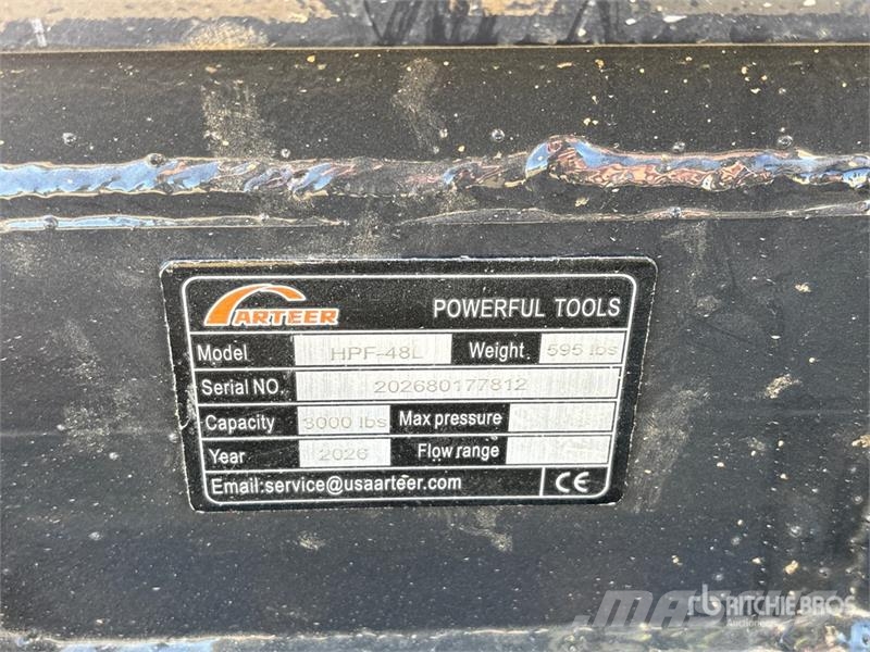 Arteer HPF-48L 48 in Hydraulic Skid Steer Forks (Unused) شوكات