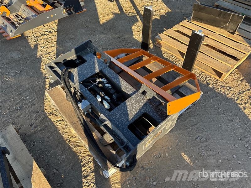 Arteer HPF-48L 48 in Hydraulic Skid Steer Forks (Unused) Gabeln