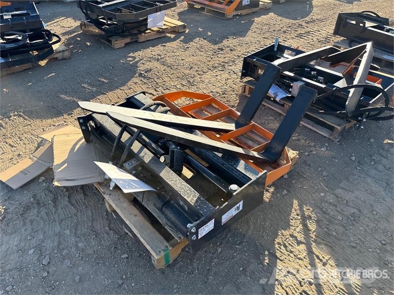 Arteer HPF-48L 48 in Hydraulic Skid Steer Forks (Unused) شوكات