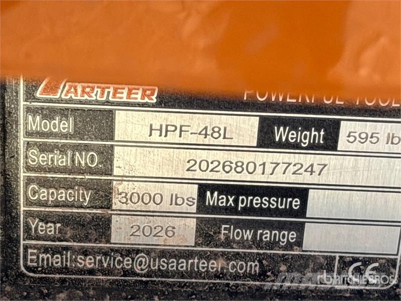 Arteer HPF-48L 48 in Hydraulic Skid Steer Forks (Unused) Pallgafflar