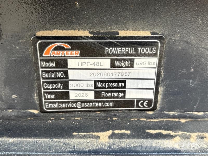 Arteer HPF-48L 48 in Hydraulic Skid Steer Forks (Unused) شوكات