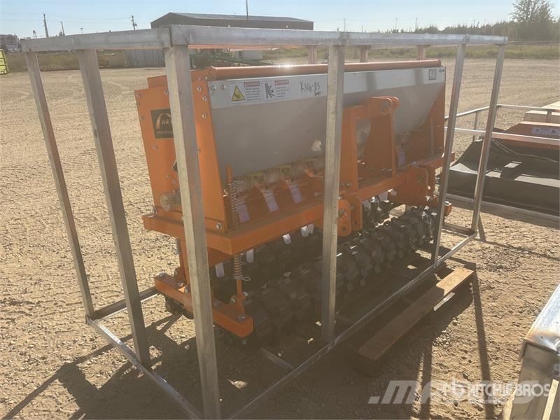 Arteer NSD-72W 72 in 3-Point & Skid Steer Seeder (Unused) مثاقيب