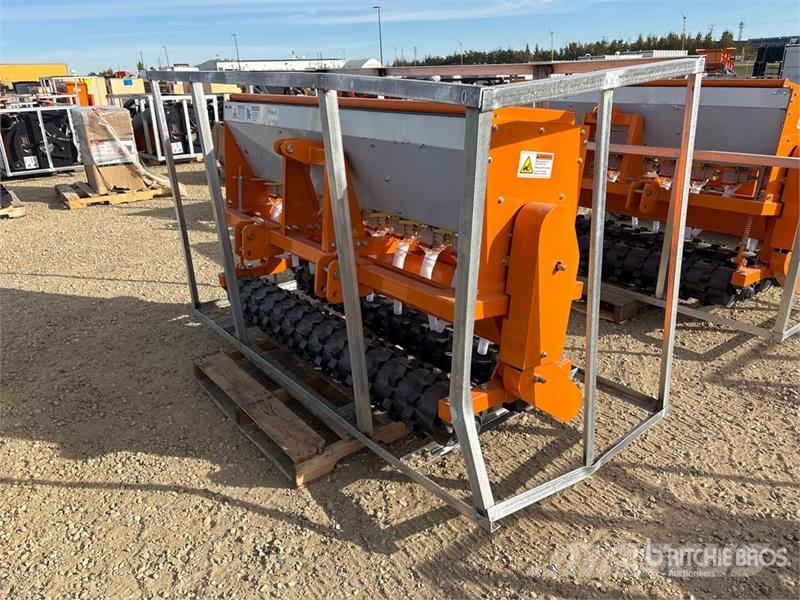 Arteer NSD-72W 72 in 3-Point & Skid Steer Seeder (Unused) مثاقيب