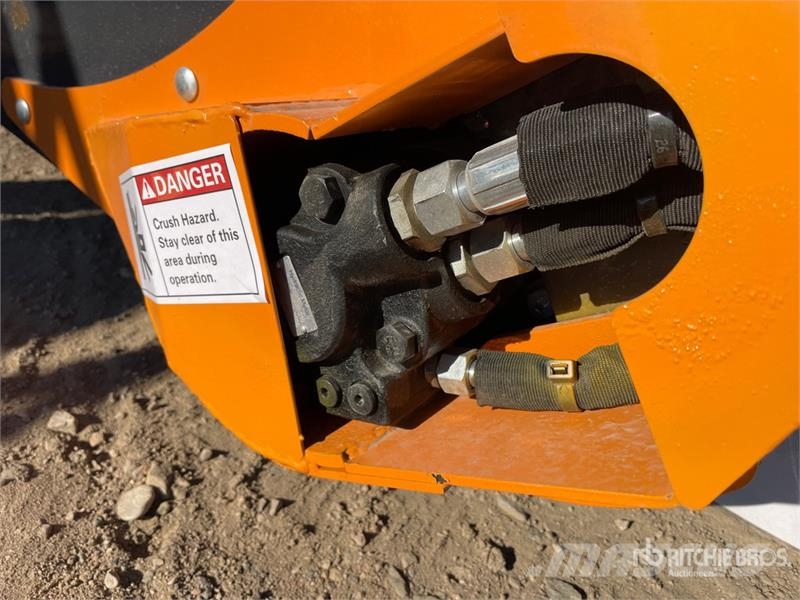 Arteer PRB-78W 78 in Power Rake Skid Steer Bucket (Unused Kaušai