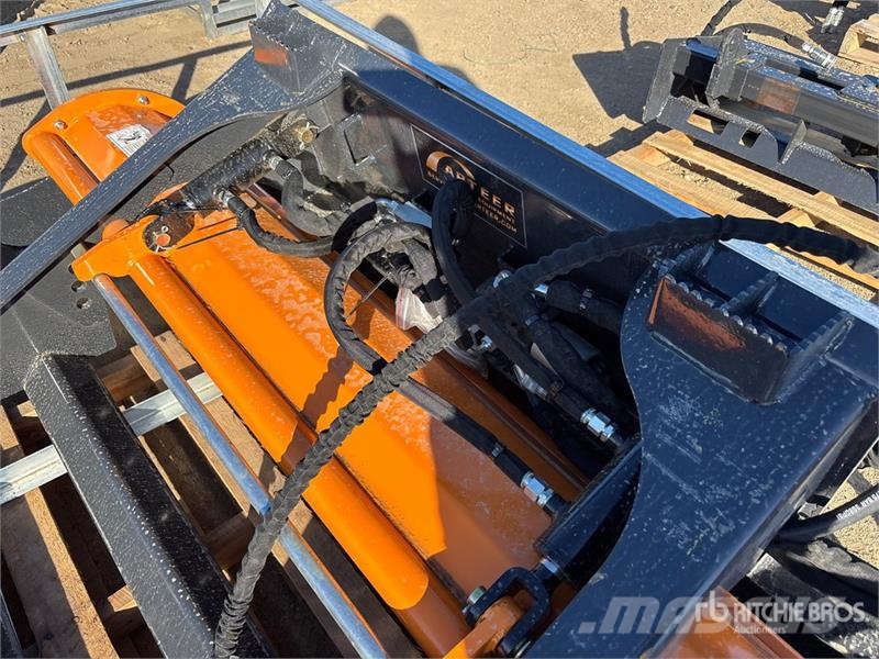 Arteer PRLP-84W 84 in Power Rake Skid Steer Landplane (Un Frangizolle