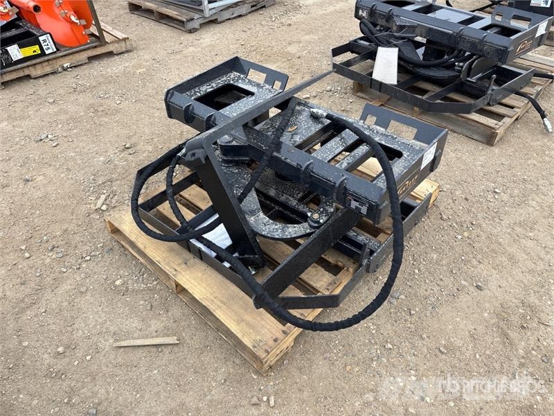 Arteer RPT-42L 42 in Rotating Hydraulic Skid Steer Forks  Forquilhas