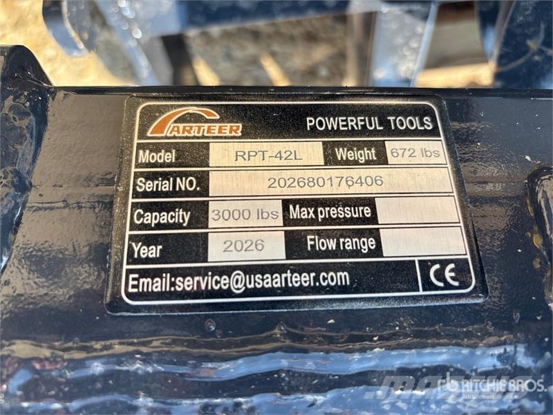 Arteer RPT-42L 60 in Rotating Hydraulic Skid Steer Forks Garfos