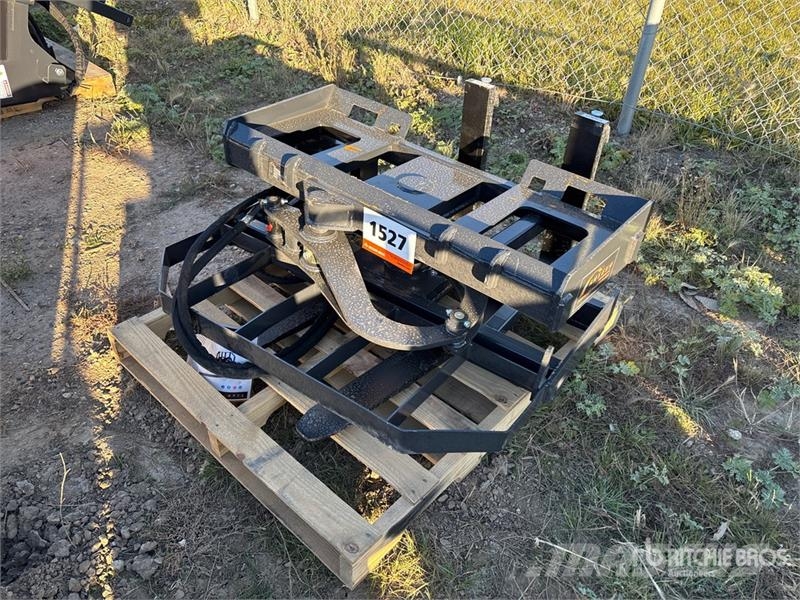 Arteer RPT-42L 60 in Rotating Hydraulic Skid Steer Forks  フォーク