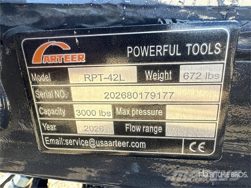 Arteer RPT-42L 60 in Rotating Hydraulic Skid Steer Forks  Pallegafler