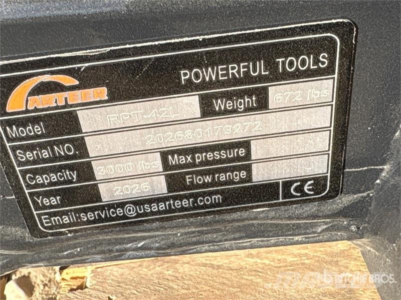 Arteer RPT-42L 60 in Rotating Hydraulic Skid Steer Forks Forks