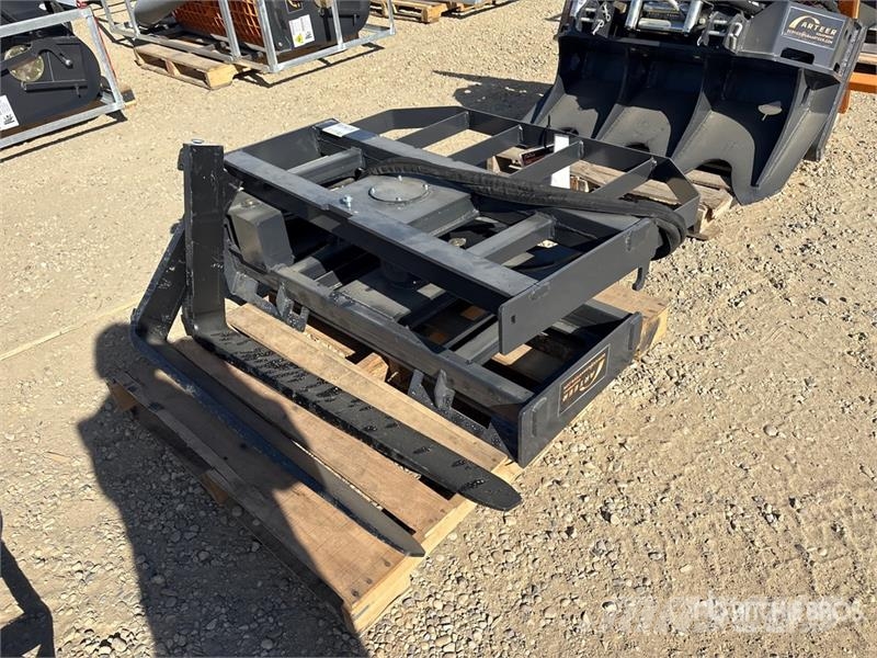 Arteer RPT-42L 60 in Rotating Hydraulic Skid Steer Forks Forks