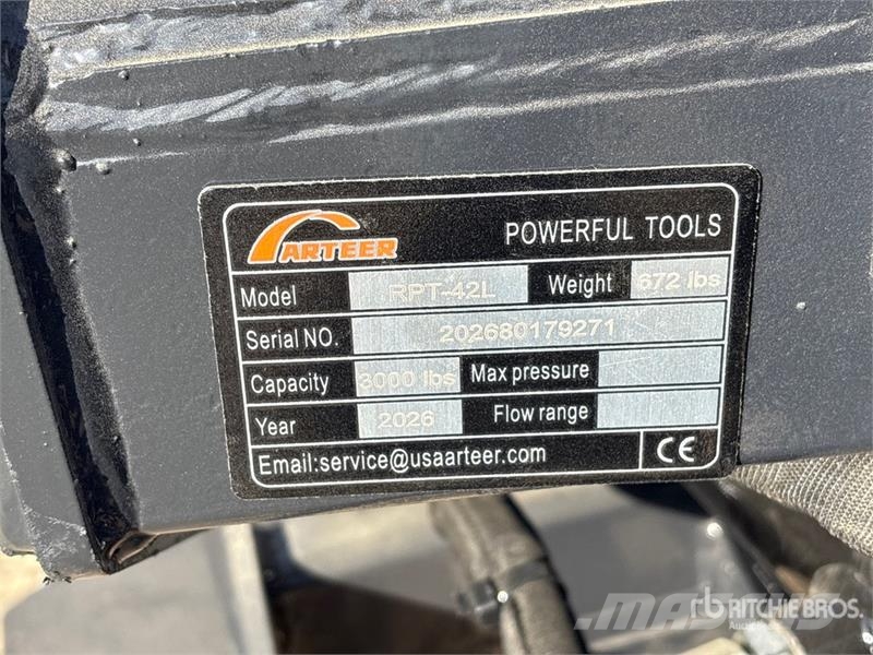 Arteer RPT-42L 60 in Rotating Hydraulic Skid Steer Forks Forks