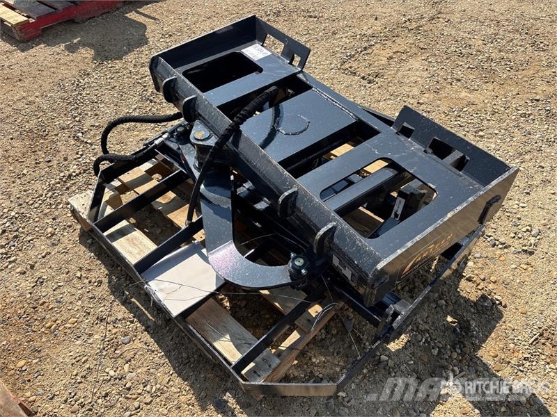 Arteer RPT-42L 60 in Rotating Hydraulic Skid Steer Forks Garfos