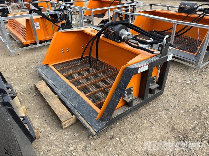 Arteer SB-72W 72 in Skid Steer Screening Bucket (Unused) Korpe za prosijavanje