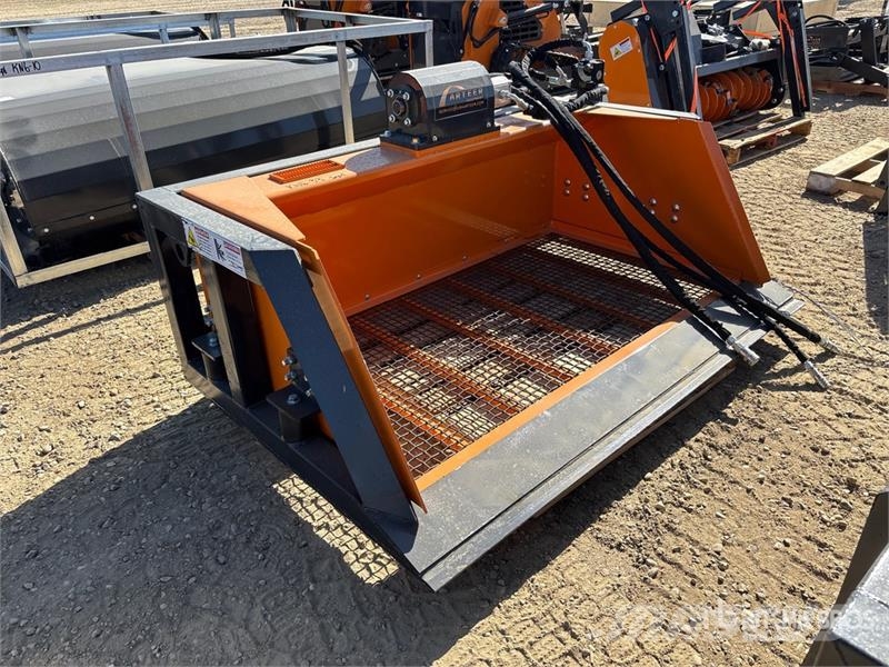 Arteer SB-72W 72 in Skid Steer Screening Bucket (Unused) Siktskopor