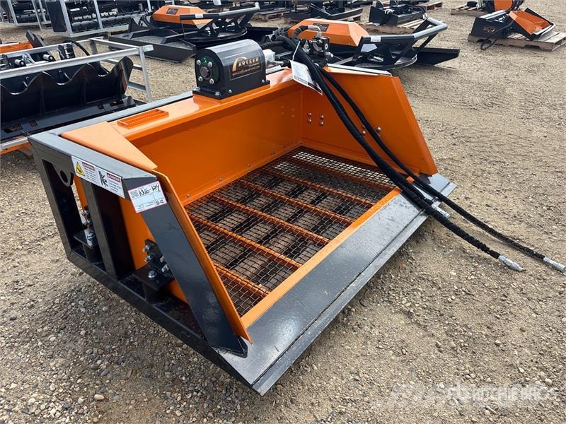 Arteer SB-72W 72 in Skid Steer Screening Bucket (Unused) Elekli kepçeler