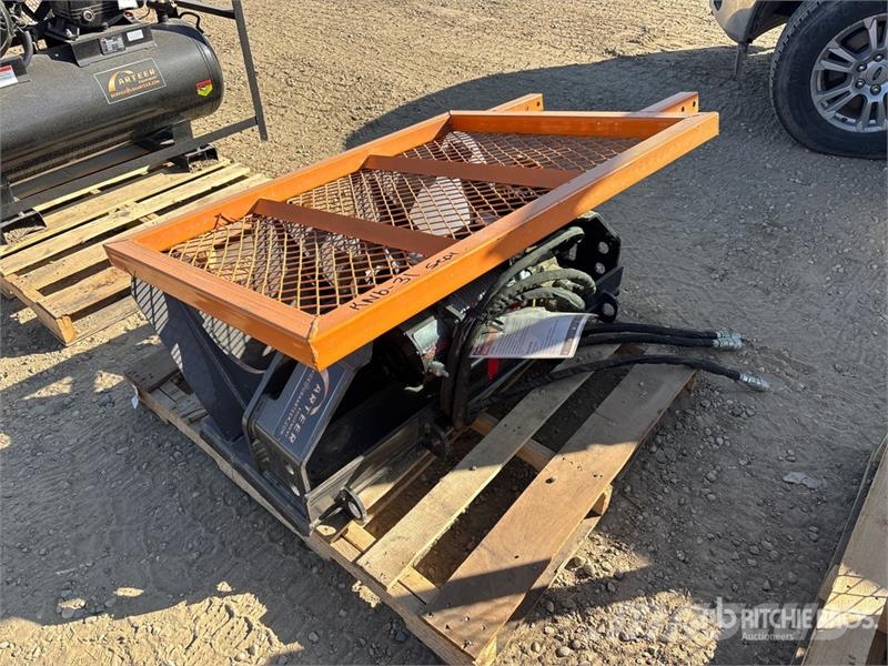 Arteer SS-15000G 15000 lb Skid Steer Logging Winch (Unuse Altri componenti