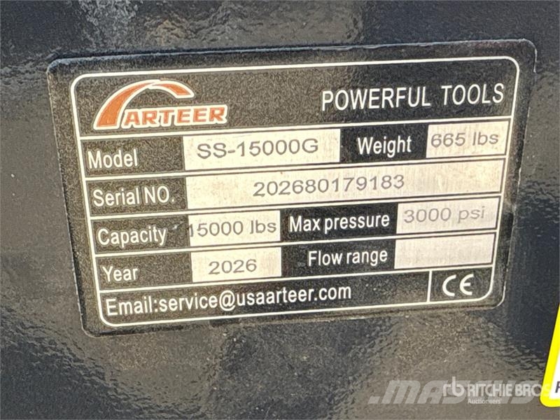 Arteer SS-15000G 15000 lb Skid Steer Logging Winch (Unuse Ďalšie komponenty