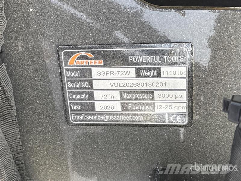 Arteer SSPR-72W 72 in Skid Steer Power Rake (Unused) Rastrilladoras y rastrilladoras giratorias