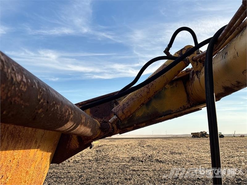 Ashland I-110 4 Tire Hydraulic Pull Scraper Schaber