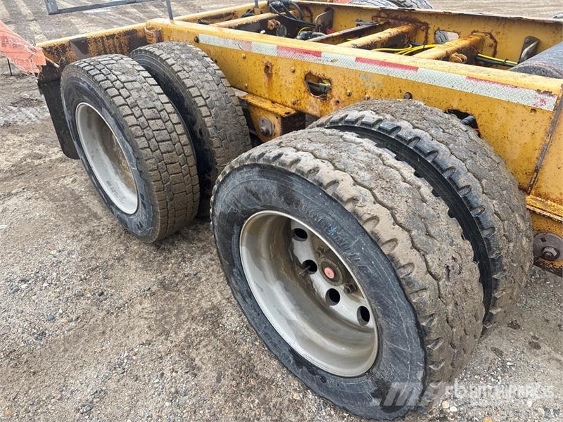 Aspen E Series 70 ton Tri/A Removable Gooseneck Lowboy T Nizki nakladalci